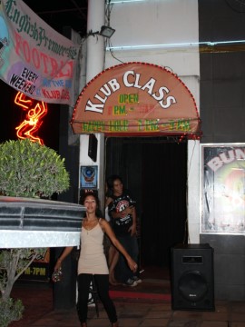 Nighttime Picture of KLUB CLASS BAR, Balibago, Angeles City, Philippines