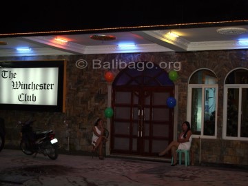 Nighttime Picture of THE WINCHESTER CLUB, Balibago, Angeles City, Philippines
