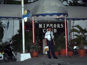 Nighttime Picture of MIRRORS CLUB ,Balibago, Angeles City, Philippines