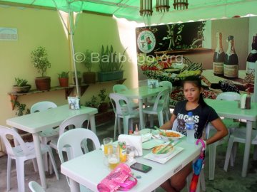 Picture inside Restaurant Fiore di Mare ,Balibago, Angeles City, Philippines