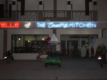 Nighttime Picture ofCountry Kitchen ,Balibago, Angeles City, Philippines